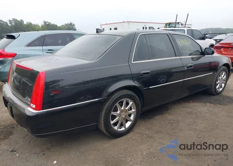 2009 Cadillac Dts 1Sc z USA, uszkodzony, nr VIN 1G6KD57Y49U117059